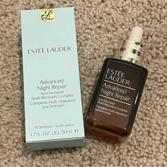 Estée Lauder Advanced Night Repair Synchronized Multi-Recovery Complex Serum – 1.7oz / 50ml