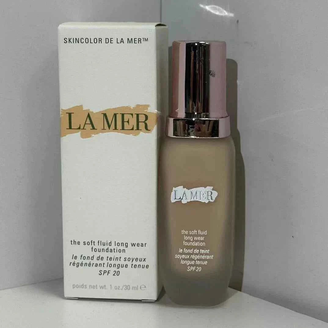 La Mer The Soft Fluid Long Wear Foundation SPF 20 — Ivory 01, 1 oz