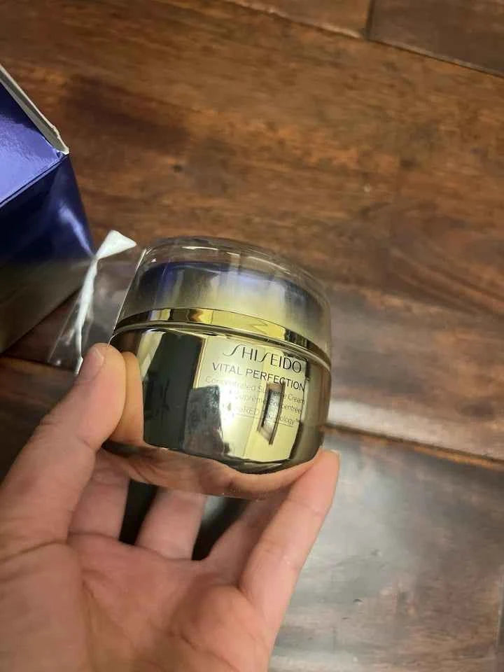 Shiseido Vital Perfection Concentrated Supreme Cream – 50ml/1.7oz